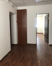 ЗДАЄТЬСЯ ОФІСНЕ ПРИМІЩЕННЯ, 38 кв.м, 3 кімнати фото 10 ЗДАЄТЬСЯ ОФІСНЕ ПРИМІЩЕННЯ, 38 кв.м, 3 кімнати фото 10