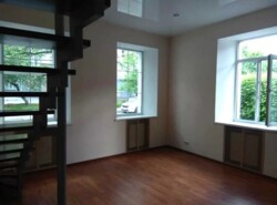 Здається офісне приміщення з ремонтом, 60 кв.м. Центр міста. фото 4 Здається офісне приміщення з ремонтом, 60 кв.м. Центр міста. фото 4