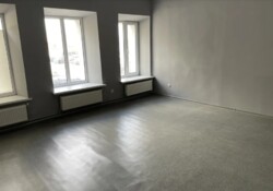 Здається 3 кабінети під офіс, центр міста. Ремонт фото 2 Здається 3 кабінети під офіс, центр міста. Ремонт фото 2