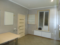 Здається офіс, 27 кв.м. з ремонтом. Самий центр міста фото 7 Здається офіс, 27 кв.м. з ремонтом. Самий центр міста фото 7