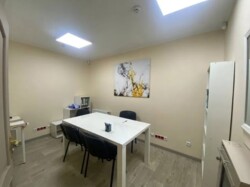 Здається офісне приміщення площею 60 кв.м. на ближньому Замості фото 3 Здається офісне приміщення площею 60 кв.м. на ближньому Замості фото 3