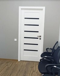 Здається офісне приміщення в Центрі міста. 115 кв.м. Ремонт. Окремий вхід. фото 5 Здається офісне приміщення в Центрі міста. 115 кв.м. Ремонт. Окремий вхід. фото 5