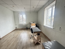 Здається приміщення кабінетного типу з ремонтом 44 кв.м. Добре місце. фото 2 Здається приміщення кабінетного типу з ремонтом 44 кв.м. Добре місце. фото 2