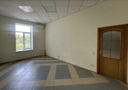 Здається офісне приміщення в центрі міста, 131 кв.м. 5 кімнат фото 7 Здається офісне приміщення в центрі міста, 131 кв.м. 5 кімнат фото 7