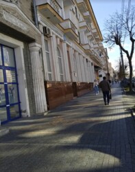 Здається офісне приміщення в центрі міста. 43 кв.м. Ремонт. фото 1 Здається офісне приміщення в центрі міста. 43 кв.м. Ремонт. фото 1