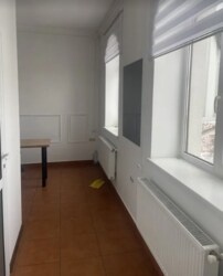 Здається офісне приміщення 200 кв.м. в Центрі міста. фото 7 Здається офісне приміщення 200 кв.м. в Центрі міста. фото 7