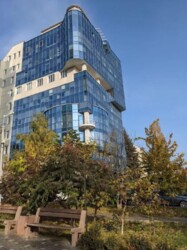 Здається офісне приміщення 802 кв.м. елітний район. Гарний стан. фото 8 Здається офісне приміщення 802 кв.м. елітний район. Гарний стан. фото 8