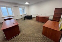 Здається офісне приміщення 35 кв.м. в р-ні Вишенька. фото 1 Здається офісне приміщення 35 кв.м. в р-ні Вишенька. фото 1