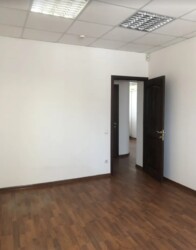 ЗДАЄТЬСЯ ОФІСНЕ ПРИМІЩЕННЯ, 38 кв.м, 3 кімнати фото 5 ЗДАЄТЬСЯ ОФІСНЕ ПРИМІЩЕННЯ, 38 кв.м, 3 кімнати фото 5