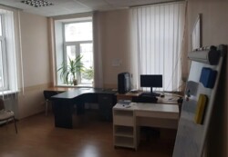 Здається офісне приміщення в центрі міста. 60 кв.м. Ремонт. фото 12 Здається офісне приміщення в центрі міста. 60 кв.м. Ремонт. фото 12