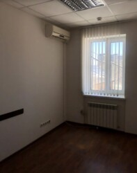 ЗДАЄТЬСЯ ОФІСНЕ ПРИМІЩЕННЯ, 38 кв.м, 3 кімнати фото 9 ЗДАЄТЬСЯ ОФІСНЕ ПРИМІЩЕННЯ, 38 кв.м, 3 кімнати фото 9