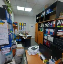 Здаються офісне приміщення від 46,5 кв.м. Ближне Замостя. Ремонт. фото 1 Здаються офісне приміщення від 46,5 кв.м. Ближне Замостя. Ремонт. фото 1