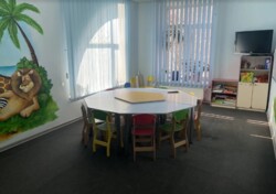 Здаються аудиторії в офісному приміщенні. Р-н Поділля 150 кв.м. фото 3 Здаються аудиторії в офісному приміщенні. Р-н Поділля 150 кв.м. фото 3