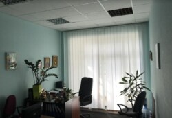 Здається офісне приміщення 2 кабінети. Центр міста 45 кв.м. фото 1 Здається офісне приміщення 2 кабінети. Центр міста 45 кв.м. фото 1