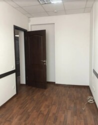 ЗДАЄТЬСЯ ОФІСНЕ ПРИМІЩЕННЯ, 38 кв.м, 3 кімнати фото 8 ЗДАЄТЬСЯ ОФІСНЕ ПРИМІЩЕННЯ, 38 кв.м, 3 кімнати фото 8
