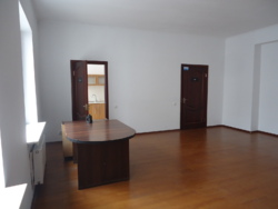 Здається в оренду приміщення комерційного призначення, загальною площею 134 м2, р-ні 'Вишенька' фото 13 Здається в оренду приміщення комерційного призначення, загальною площею 134 м2, р-ні 'Вишенька' фото 13