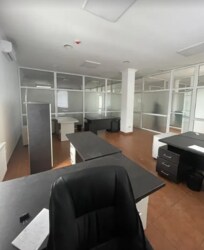 Здається офісне приміщення 200 кв.м. в Центрі міста. фото 17 Здається офісне приміщення 200 кв.м. в Центрі міста. фото 17