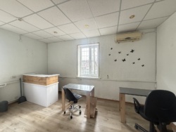 Здається приміщення кабінетного типу з ремонтом 44 кв.м. Добре місце. фото 4 Здається приміщення кабінетного типу з ремонтом 44 кв.м. Добре місце. фото 4