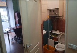 Здається офісне приміщення в центрі міста. 60 кв.м. Ремонт. фото 4 Здається офісне приміщення в центрі міста. 60 кв.м. Ремонт. фото 4