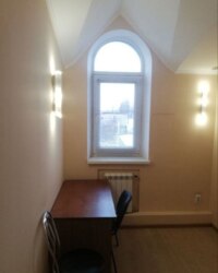 В оренду приміщення по вул. Металургів фото 3 В оренду приміщення по вул. Металургів фото 3