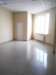 В оренду приміщення по вул. Воскресенська. (ТЦ Viva) фото 4 В оренду приміщення по вул. Воскресенська. (ТЦ Viva) фото 4