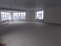 Здам приміщення по вул. Харківська (р-н М'ясокомбінату) фото 1 Здам приміщення по вул. Харківська (р-н М'ясокомбінату) фото 1