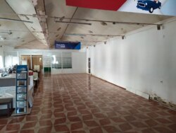 Здаються в оренду приміщення в центрі міста по вул. Кооперативна фото 1 Здаються в оренду приміщення в центрі міста по вул. Кооперативна фото 1