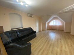 Оренда офісу по вул. вул. Берестовська (Пушкіна) фото 1 Оренда офісу по вул. вул. Берестовська (Пушкіна) фото 1