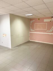 В оренду приміщення по вул. Іллінська (ЦЕНТР!) фото 4 В оренду приміщення по вул. Іллінська (ЦЕНТР!) фото 4
