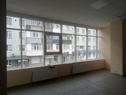 ОРЕНДА КОМЕРЦІЙНОГО ПРИМІЩЕННЯ вул.Лесі Українки фото 2 ОРЕНДА КОМЕРЦІЙНОГО ПРИМІЩЕННЯ вул.Лесі Українки фото 2