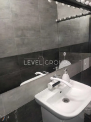 ������ ��������� ��������� 240 ��.� � �� ������� ���� 9