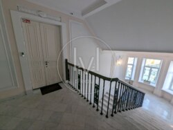 Deluxe Office S=430 sqr.m.  20