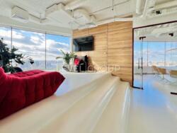 ������-���� ���������� ���� ��������, ��������� ���� 7, 40-� ������, Carnegie Tower, 250 �2, 28 ������� ���� ���� 6