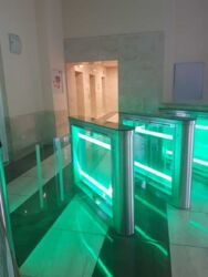  , ,  , open space, 160..  .  13