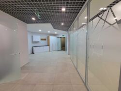  , ,  , open space, 160..  .  4