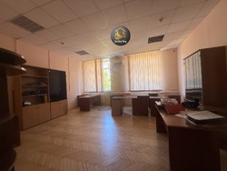ОРЕНДА ОФІСНОГО ПРИМІЩЕННЯ 33,6м2 , вулиця Євгена Коновальця 31 , Київ .Центр. фото 9 ОРЕНДА ОФІСНОГО ПРИМІЩЕННЯ 33,6м2 , вулиця Євгена Коновальця 31 , Київ .Центр. фото 9