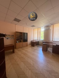ОРЕНДА ОФІСНОГО ПРИМІЩЕННЯ 33,6м2 , вулиця Євгена Коновальця 31 , Київ .Центр. фото 8 ОРЕНДА ОФІСНОГО ПРИМІЩЕННЯ 33,6м2 , вулиця Євгена Коновальця 31 , Київ .Центр. фото 8