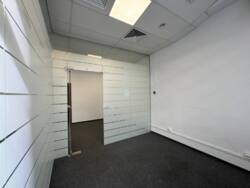 Печерськ Арсенальна Лейпцигська офіс 924 м2 Без комісії фото 20 Печерськ Арсенальна Лейпцигська офіс 924 м2 Без комісії фото 20