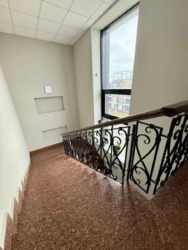 Офіс окремо стояча будівля КПІ Політехнічний інститут 3300 м2 фото 11 Офіс окремо стояча будівля КПІ Політехнічний інститут 3300 м2 фото 11