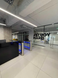 Офіс окремо стояча будівля КПІ Політехнічний інститут 3300 м2 фото 3 Офіс окремо стояча будівля КПІ Політехнічний інститут 3300 м2 фото 3