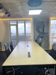 Печерськ Звіринецька Новопечерська вежа видовий офіс з генератором 105 м2 фото 4 Печерськ Звіринецька Новопечерська вежа видовий офіс з генератором 105 м2 фото 4