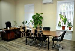 Здається офіс Київ, Шевченківський, Ярославів вал, 14в, м. Золоті ворота фото 1 Здається офіс Київ, Шевченківський, Ярославів вал, 14в, м. Золоті ворота фото 1