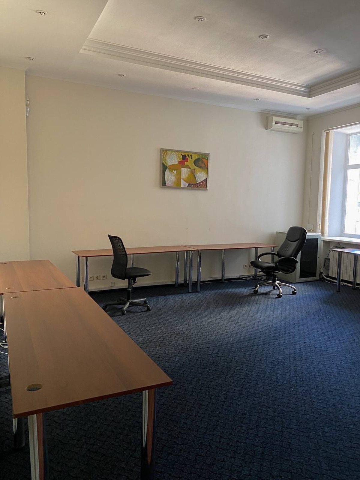 Здається офіс Київ, Шевченківський, Богдана Хмельницького вул., 42, м. Університет фото 1 Здається офіс Київ, Шевченківський, Богдана Хмельницького вул., 42, м. Університет фото 1