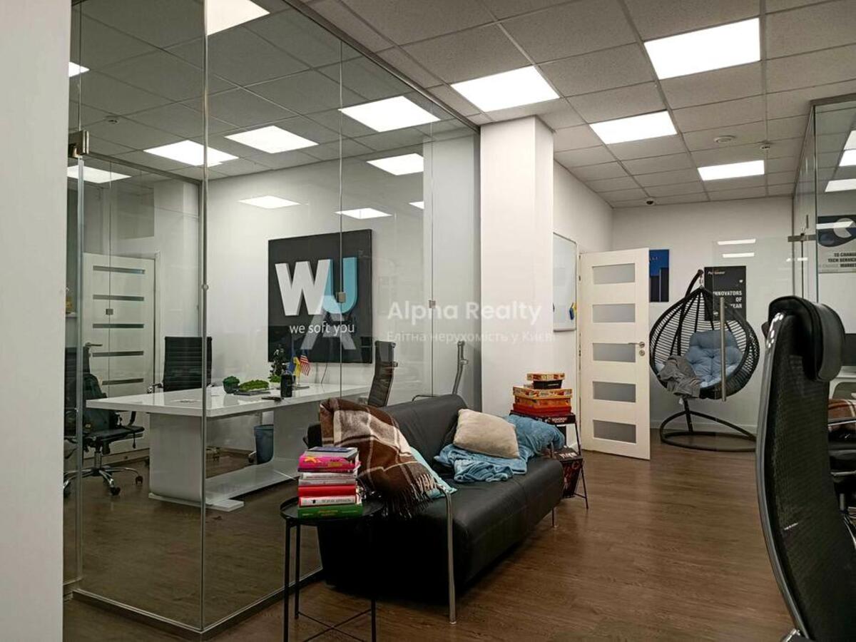 Офіс 92 м² в місті - фото 5