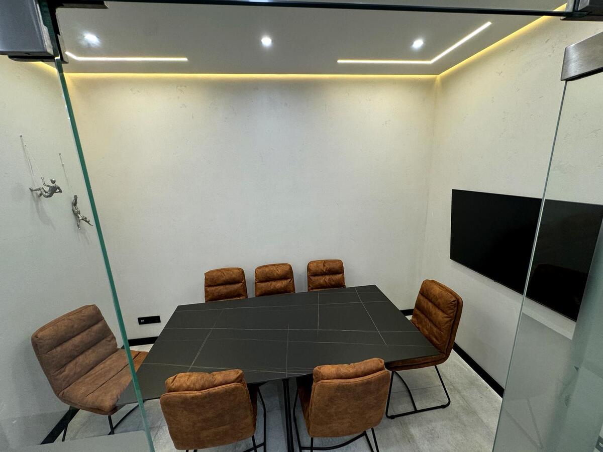 Офіс 131 м² в місті - фото 4