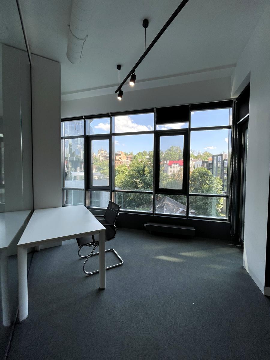 Офіс 100 м² в місті - фото 6