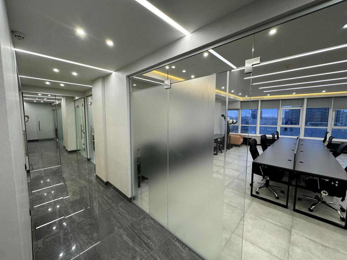 Офіс 131 м² в місті - фото 6
