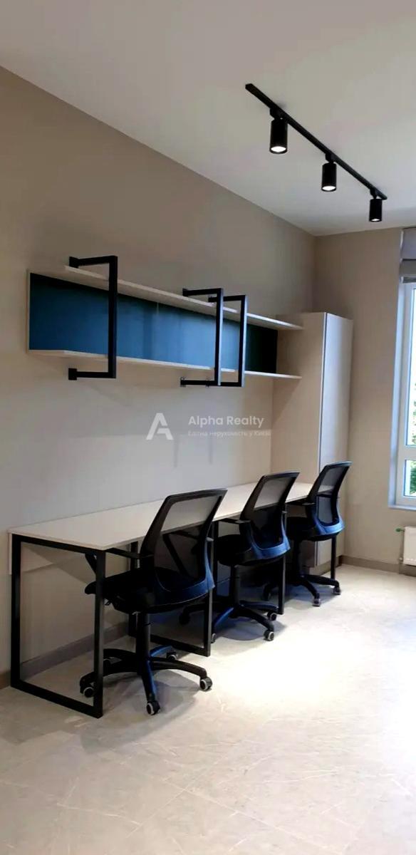 Офіс 57 м² в місті - фото 2