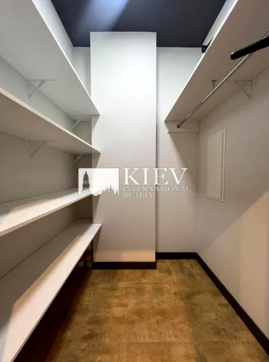 Офіс 82 м² в місті - фото 8