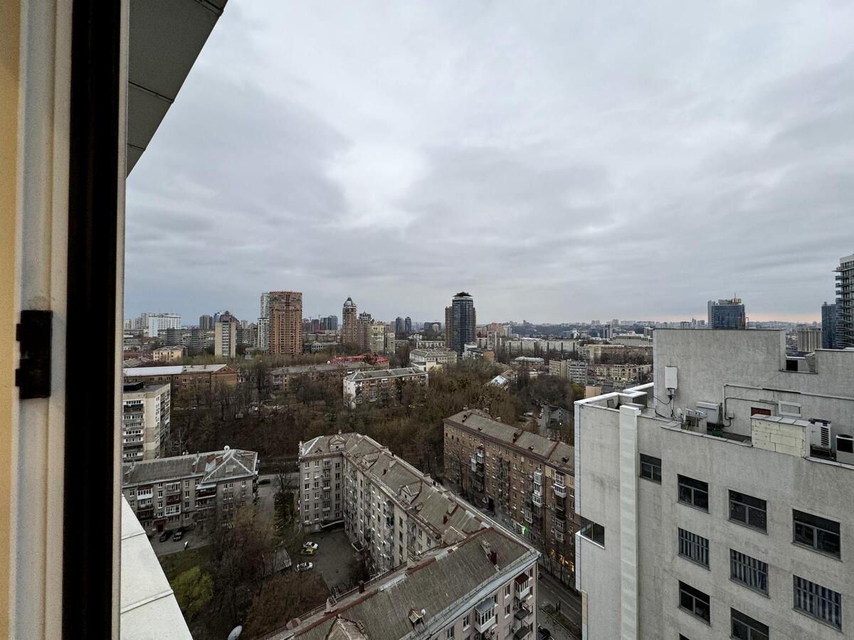 Офіс 131 м² в місті - фото 7